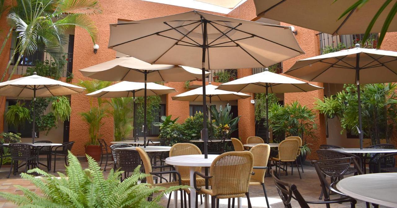 Hotel Anturium Oaxaca エクステリア 写真